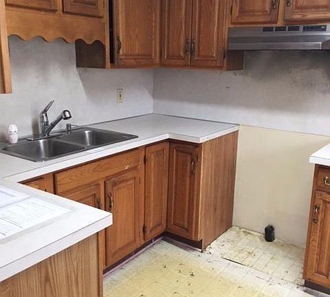 2nd image of 618 Roosevelt Ave