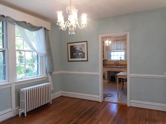 5th image of 4306 Newport Dr