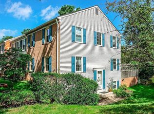 7743 Durer Ct, Springfield, VA 22153