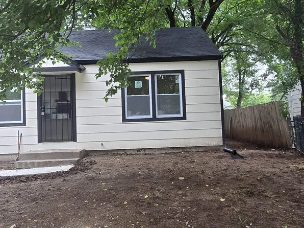 1208 N Terrace Dr, Wichita, KS 67208