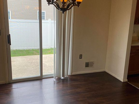 5th image of 3228 Mystic Port Pl