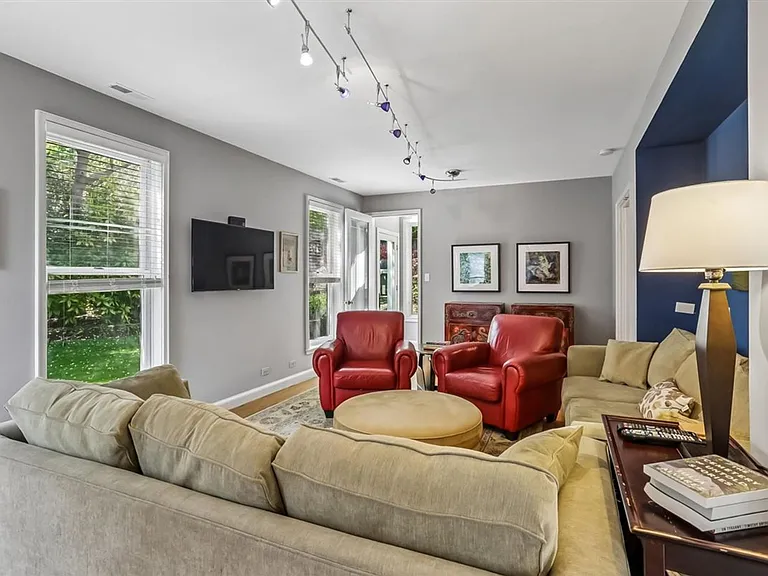 6314 Marjory Ln — Photo 23
