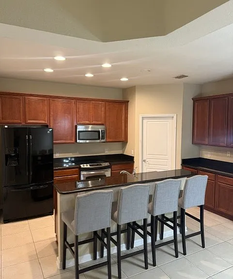 7735 Fairgrove Ave — Photo 3