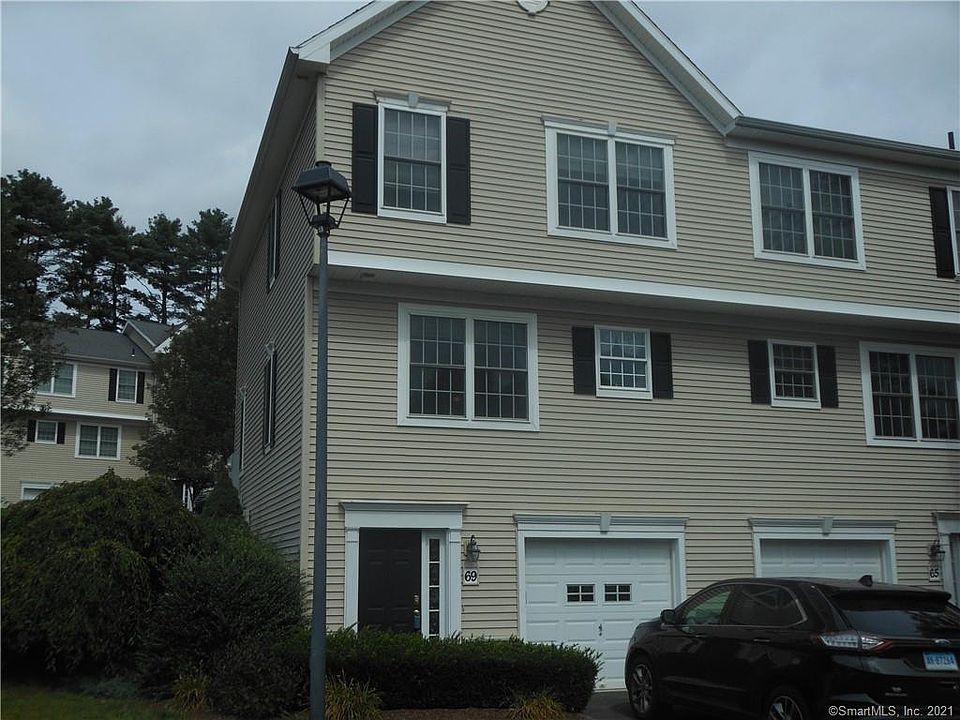 1st image of 69 Donahue Ln #69