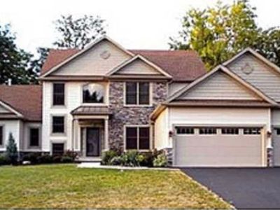 149 Breezewood Dr, Orchard Park, NY, 14127