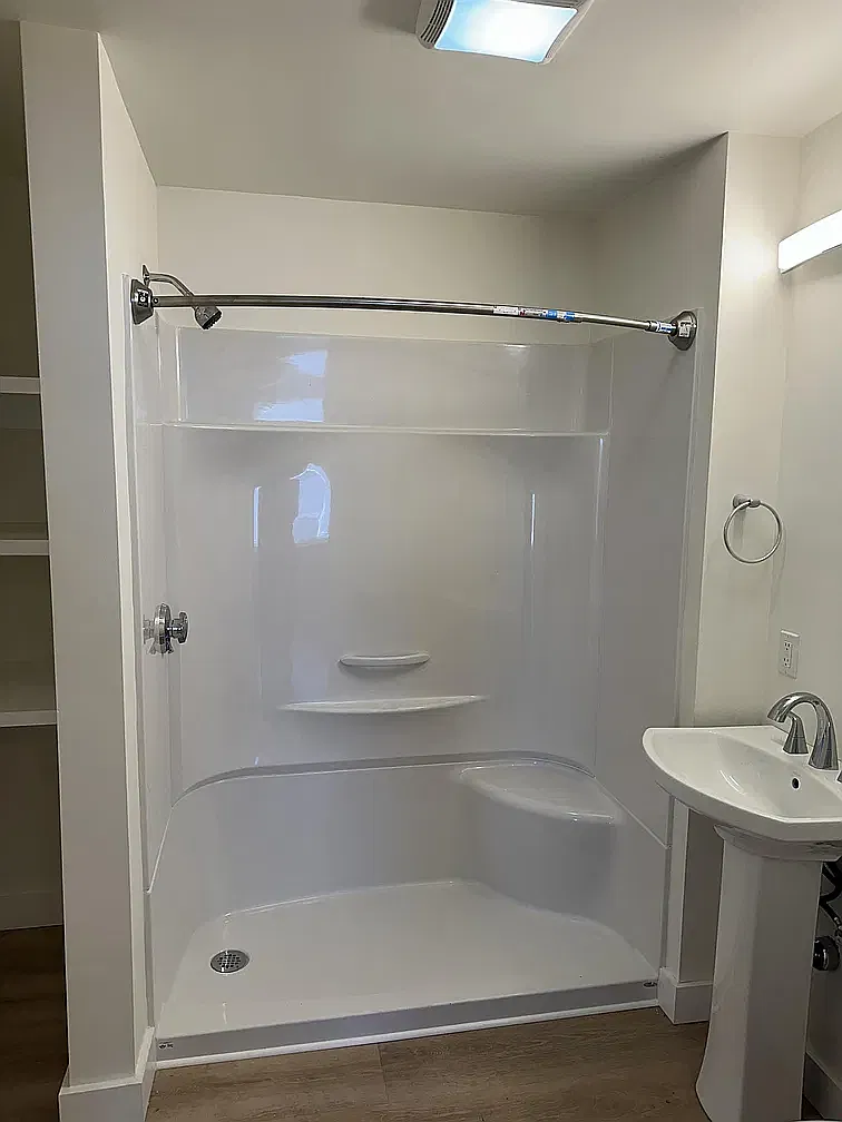 2 bed, $2,545 — Photo 2