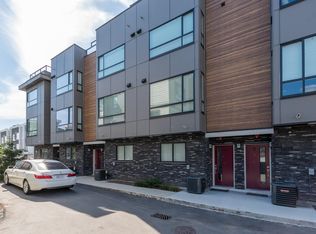 19631 55a Ave #2, Langley, BC V3A0L5