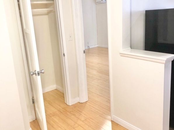 2553 S Sepulveda Blvd #4