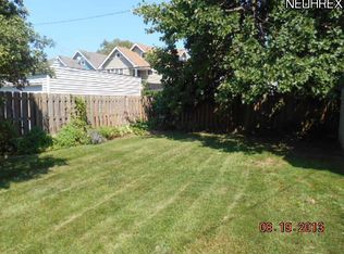 1315 Bunts Rd, Lakewood, OH 44107