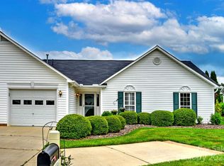 29 Stonehollow Rd, Fletcher, NC 28732