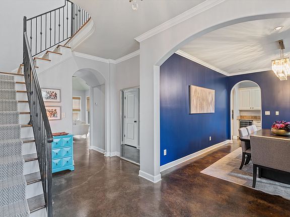 2nd image of 4943 Princeton Grove Cv