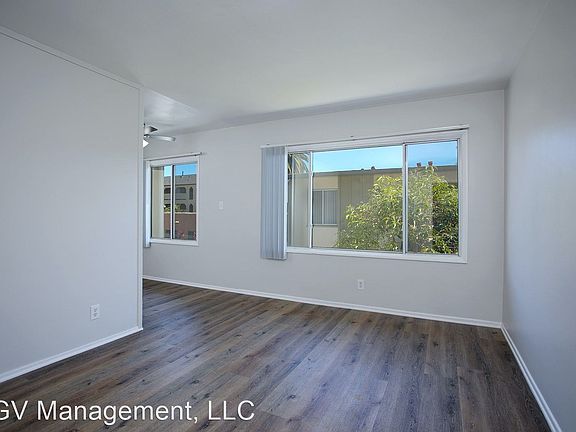 5th image of 500 Orange Ave APT 4