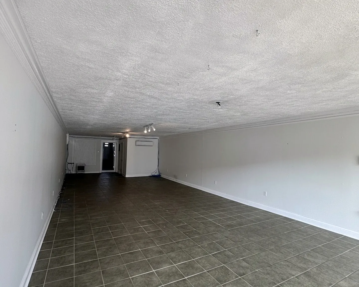 818 South Main Street - 1 — Photo 3