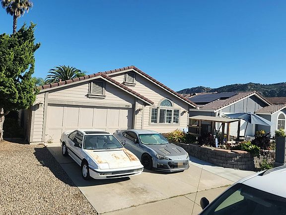 3rd image of 920 Glenwood Way