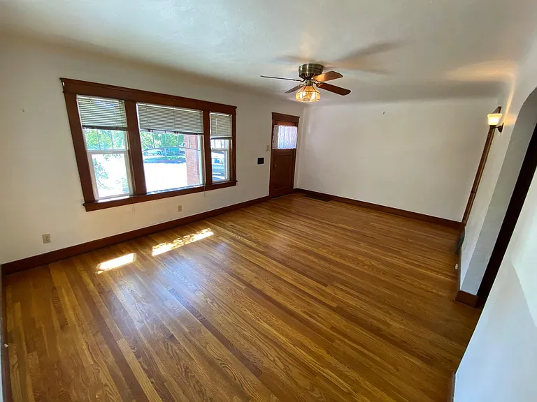 625 Forest St — Photo 11