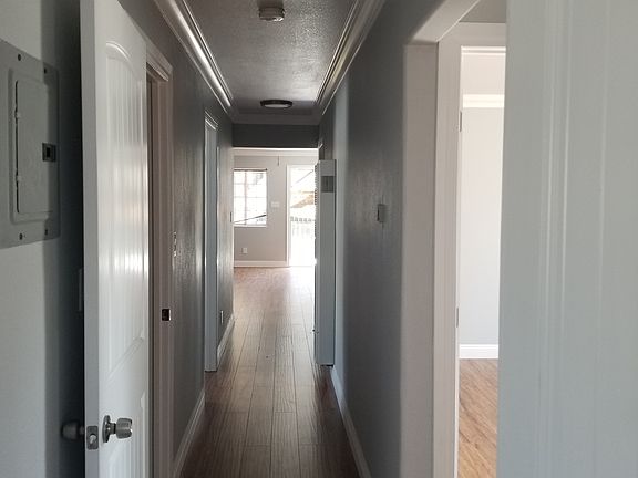4th image of 319 S Lorena St