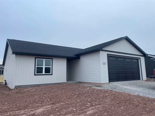 2010 White Dove Ln, Kaukauna, WI 54130