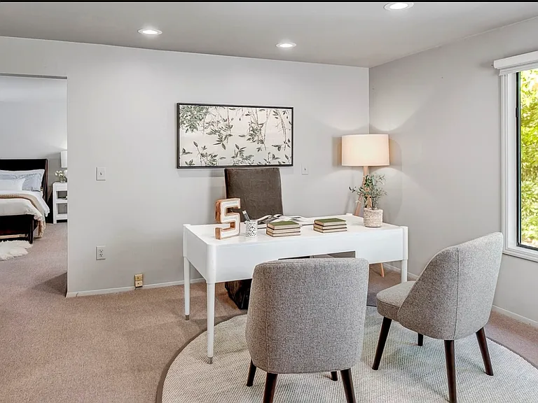 8424 SE 35th St — Photo 16