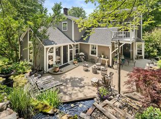 8 Notch Rd, Granby, CT 06035