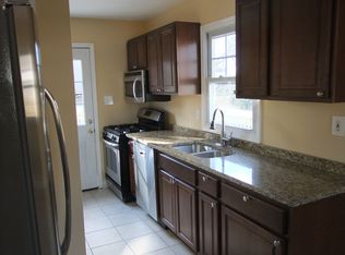 181 Holden Dr, Manassas Park, VA 20111