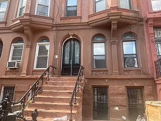 Rented by Batra Group Inc