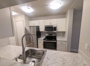 10844 NE 68th St #104, Kirkland, WA 98033