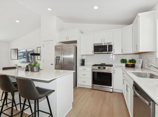 174 Ridgeview Ln, Elko New Market, MN 55054