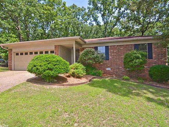 2nd image of 209 Creekwood Dr