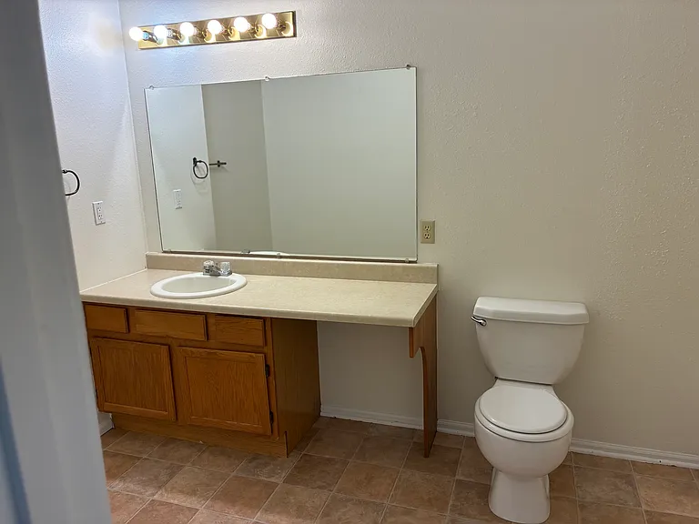 502 Dogwood Dr — Photo 16