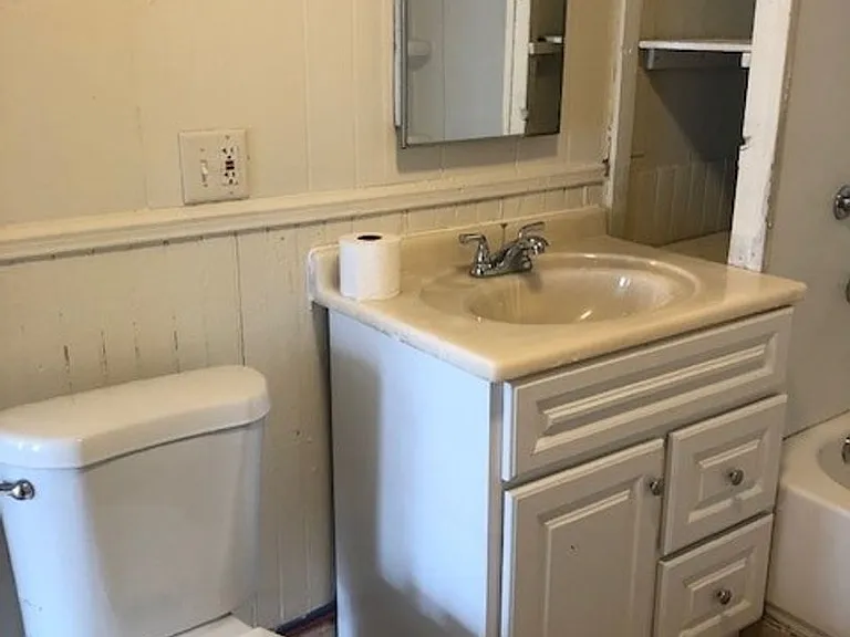 80 Brown St — Photo 14