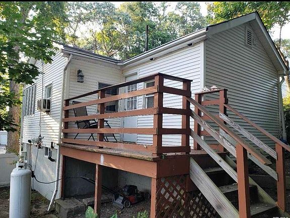 2nd image of 7 Waterville Dr