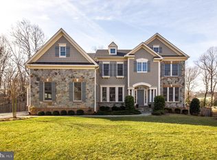 603 Niblick Dr SE, Vienna, VA 22180