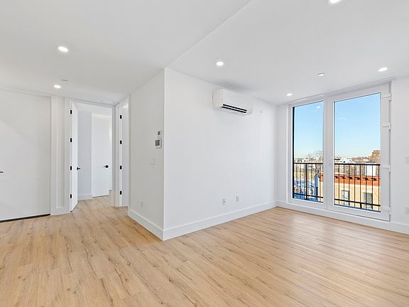 3rd image of 2484 Bedford Ave #6D
