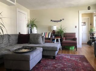 533 Putnam Ave #U2A, Cambridge, MA 02139