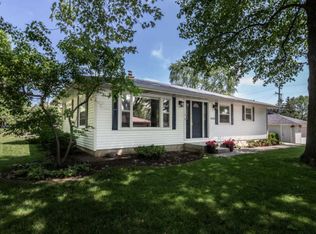 11626 W Garfield Ave, Wauwatosa, WI 53226