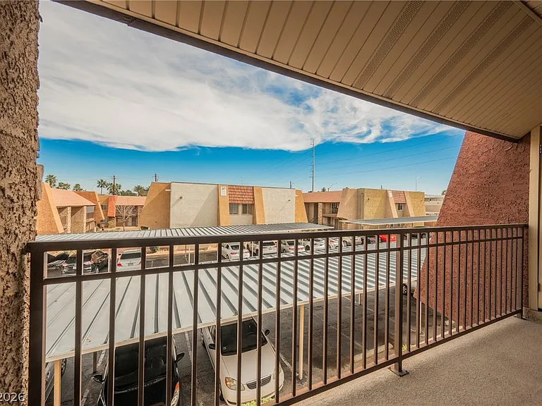 4921 Indian River Dr #120 — Photo 33