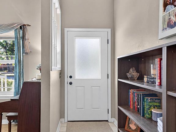 4th image of 32 G St