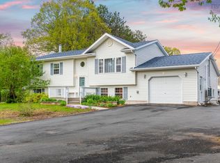 23 Valley Rd, Annapolis, NS B0P1W0
