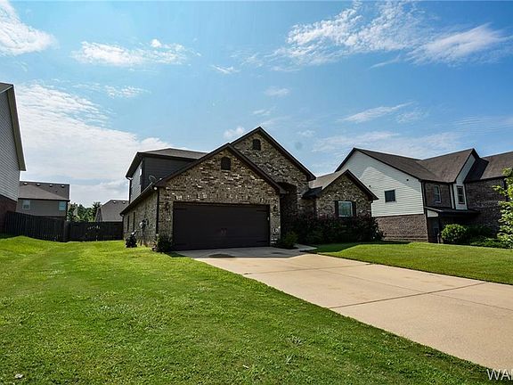 3rd image of 12949 Rolling Meadows Cir