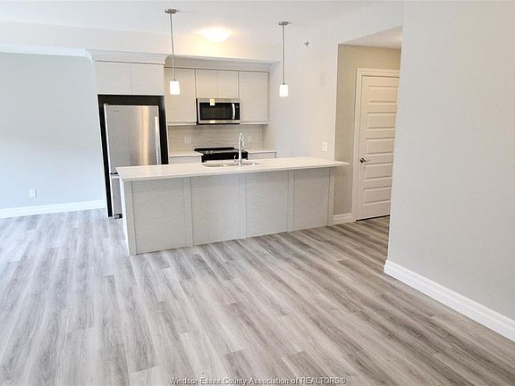 3rd image of 728 Brownstone Dr #202