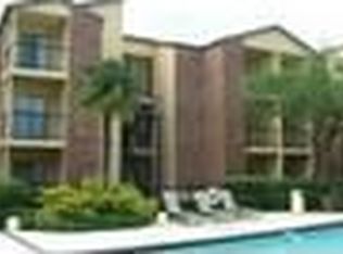 3000 Woodland Park Dr APT 456, Houston, TX 77082