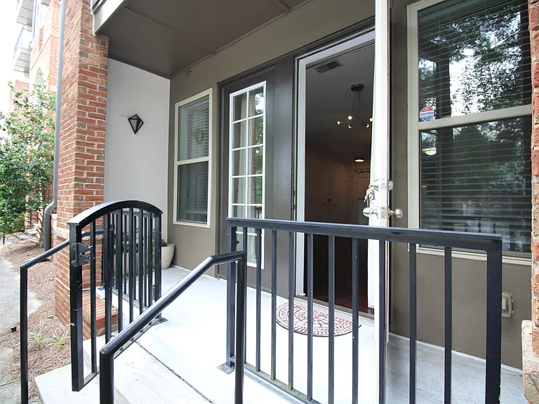 901 Abernathy Rd #2110 — Photo 97