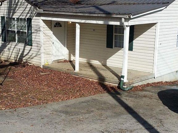 2nd image of 903 Cleveland Ave