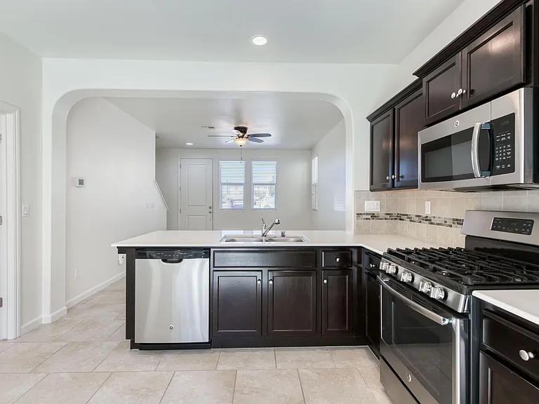 3714 Amity Ln — Photo 13