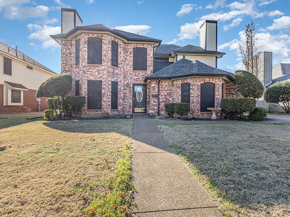 1st image of 504 Grady Ln