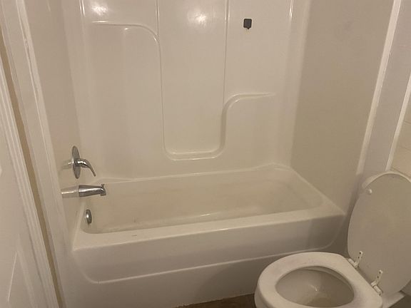 5th image of 415 N Lafayette Ave #3
