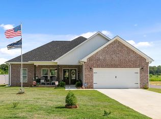 1908 Baxter Rd, Ashford, AL 36312