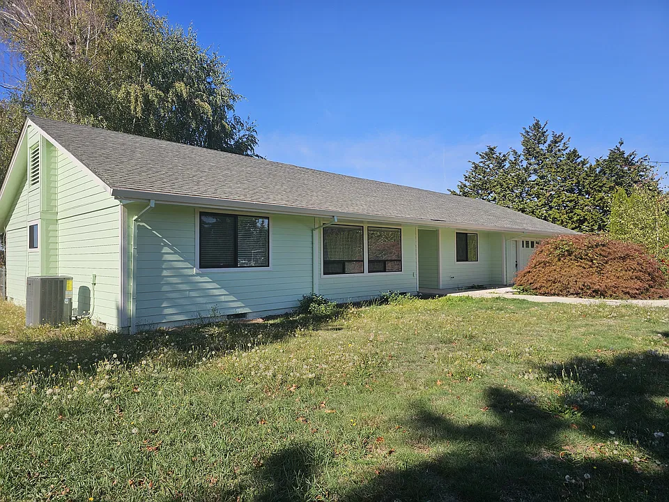20305 Butteville Rd NE