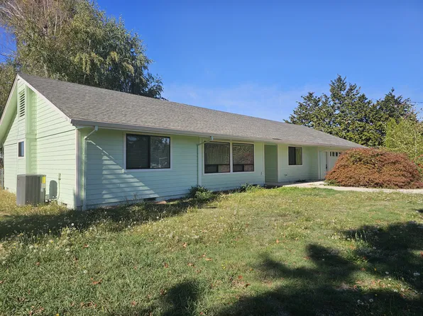 20305 Butteville Rd NE, Hubbard, OR 97032