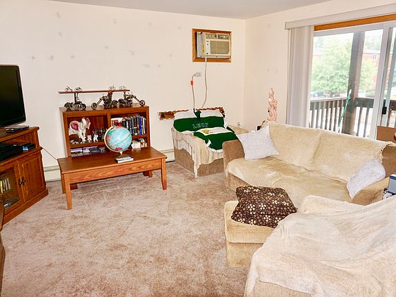 3rd image of 14800 Ketelaar Dr APT 2E